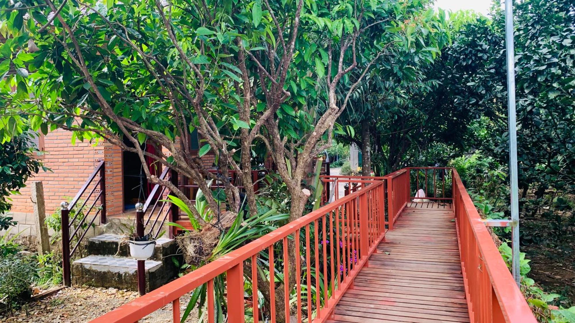 Gibbon Singing Home Stay Quan Tom Εξωτερικό φωτογραφία