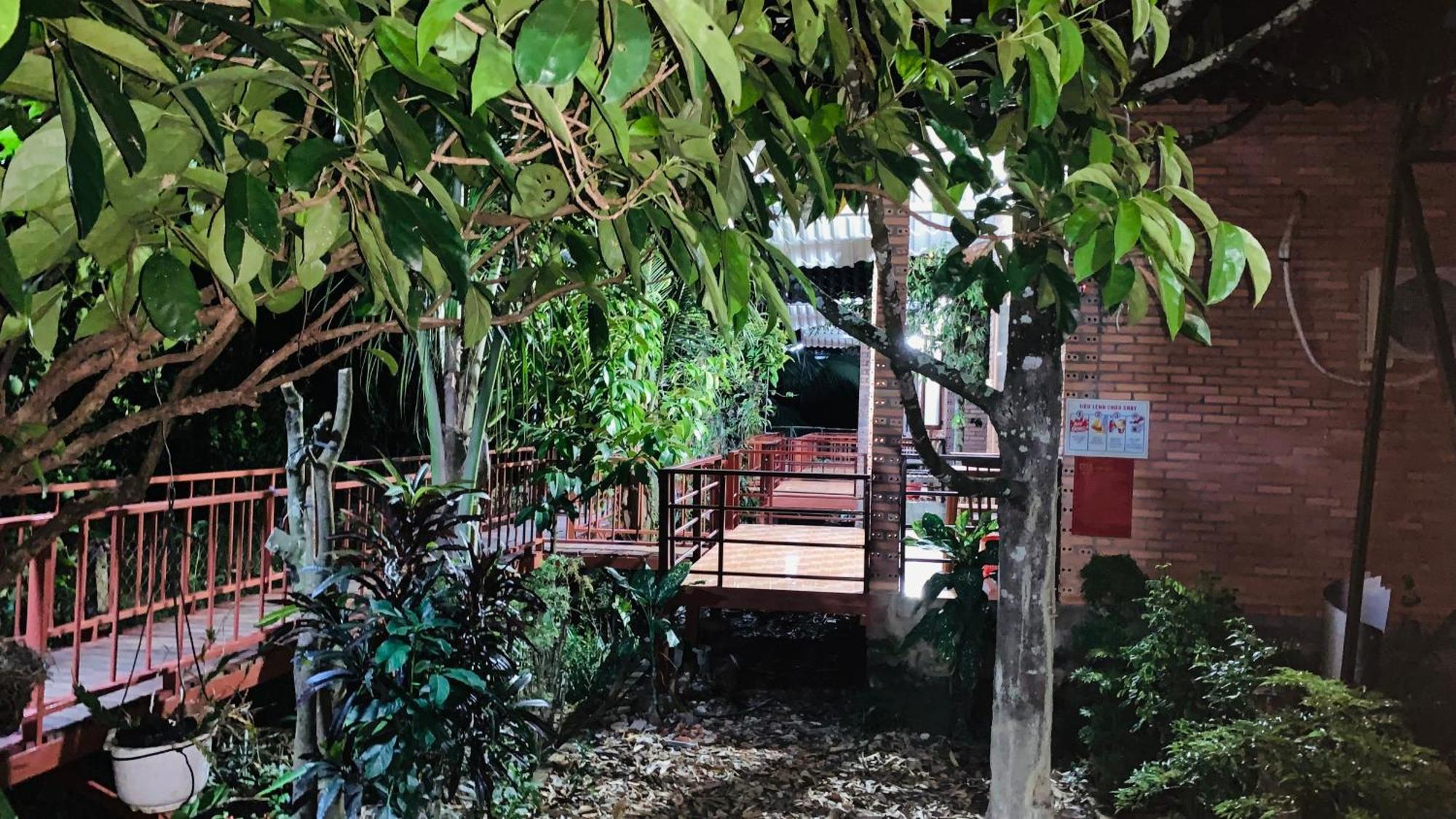 Gibbon Singing Home Stay Quan Tom Εξωτερικό φωτογραφία